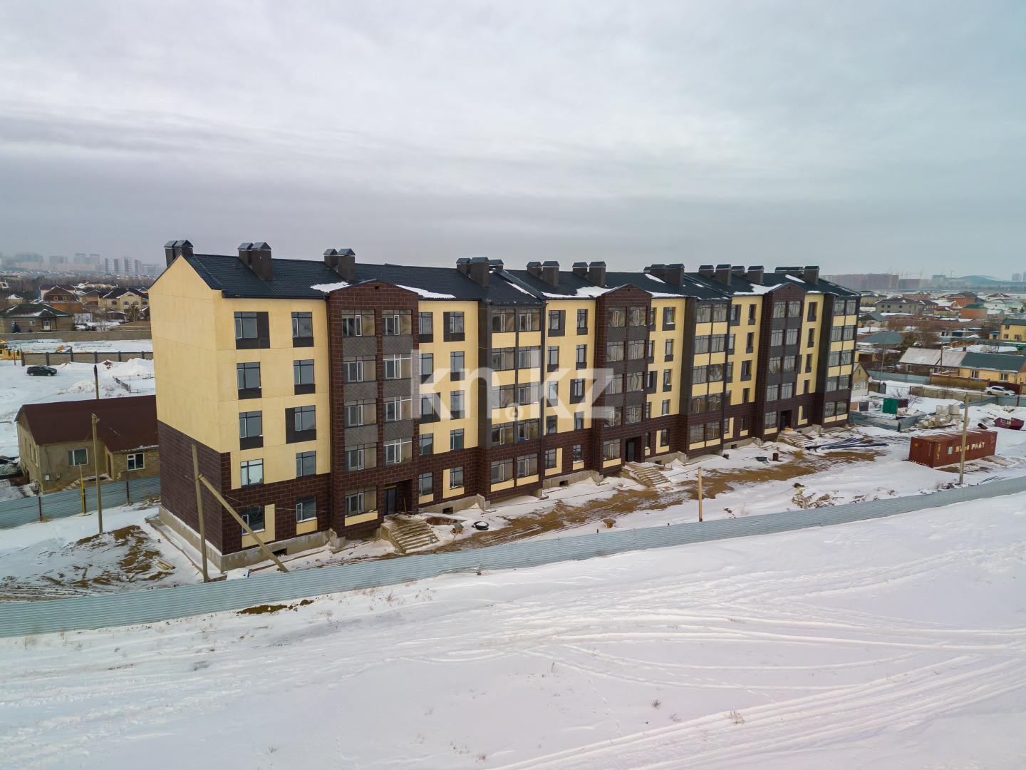 Продажа 1-комнатной квартиры, 36 м², ул. Акжан, дом  12 в Астане - фото 2