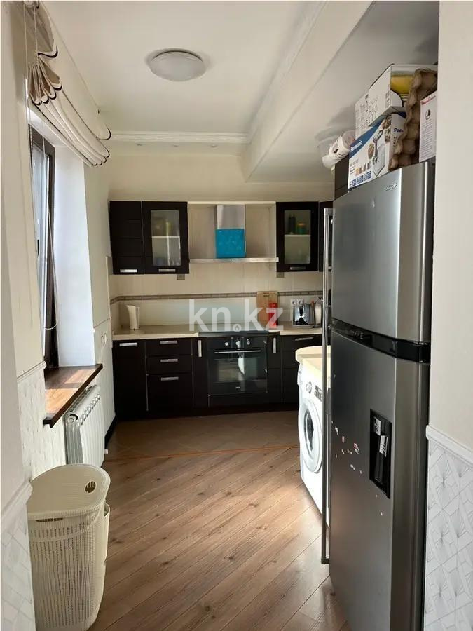 Продажа 2-комнатной квартиры, 91 м², ул. Ходжанова, дом  81 в Алматы - фото 4