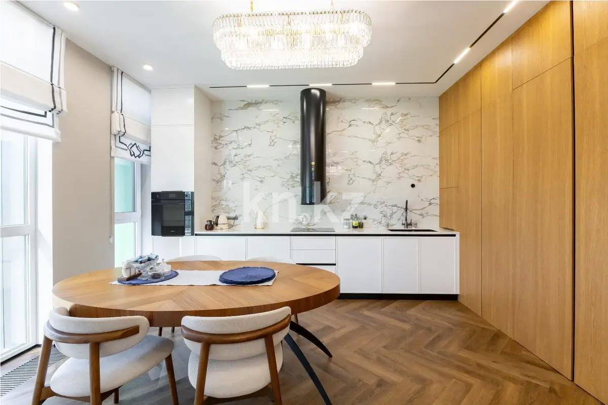 Продажа 4-комнатной квартиры, 135 м², ул. Акмешит, дом  1 - Продажа квартир в Астане без посредников фото 5 из 8