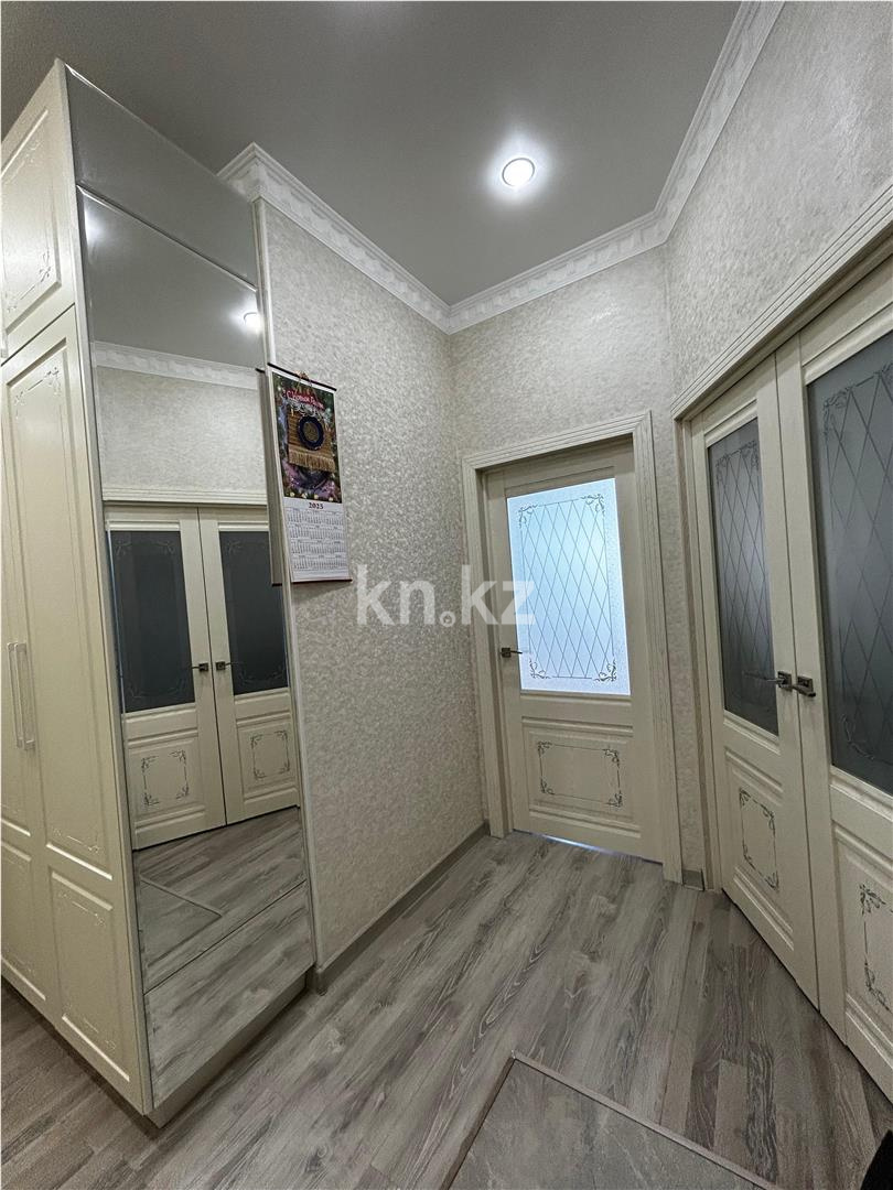 Продажа 4-комнатной квартиры, 91 м², ул. Дюсембекова - Продажа  четырехкомнатных квартир в Караганде фото 17 из 20