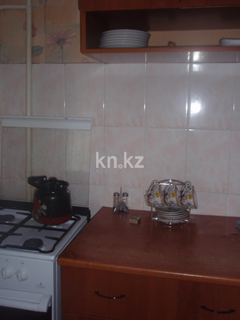 Аренда 2-комнатной квартиры посуточно, 52 м², ул. Мухита, дом  129 - Аренда жилой и коммерческой недвижимости в Уральске фото 5 из 8