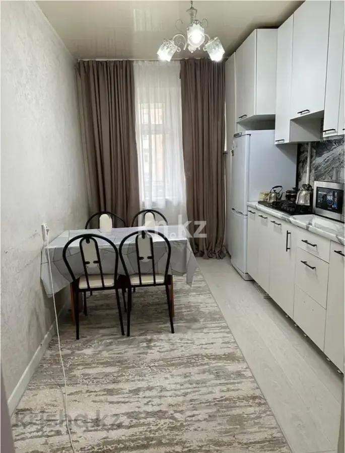 Продажа 3-комнатной квартиры, 70 м², мкр-н 13, дом  13 в Алматы - фото 4