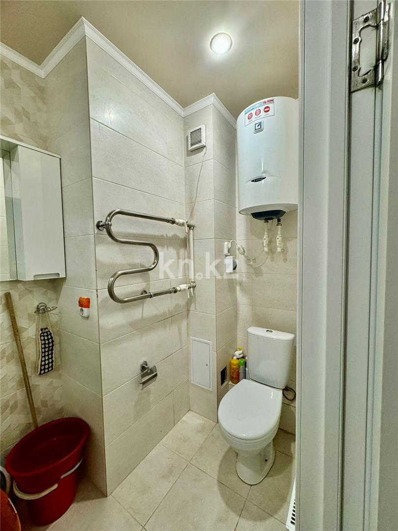 Продажа 2-комнатной квартиры, 70 м², мкр-н Шапагат в Караганде - фото 8