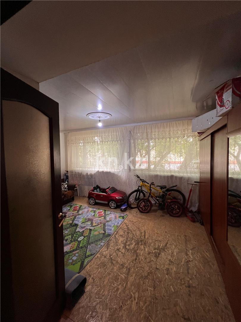 Продажа 3-комнатной квартиры, 68 м², мкр-н 6, дом  5 в Караганде - фото 13