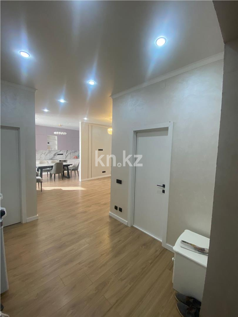 Продажа 4-комнатной квартиры, 113 м² - Продажа квартир в Караганде на Юго-Востоке - страница 10 фото 3 из 20