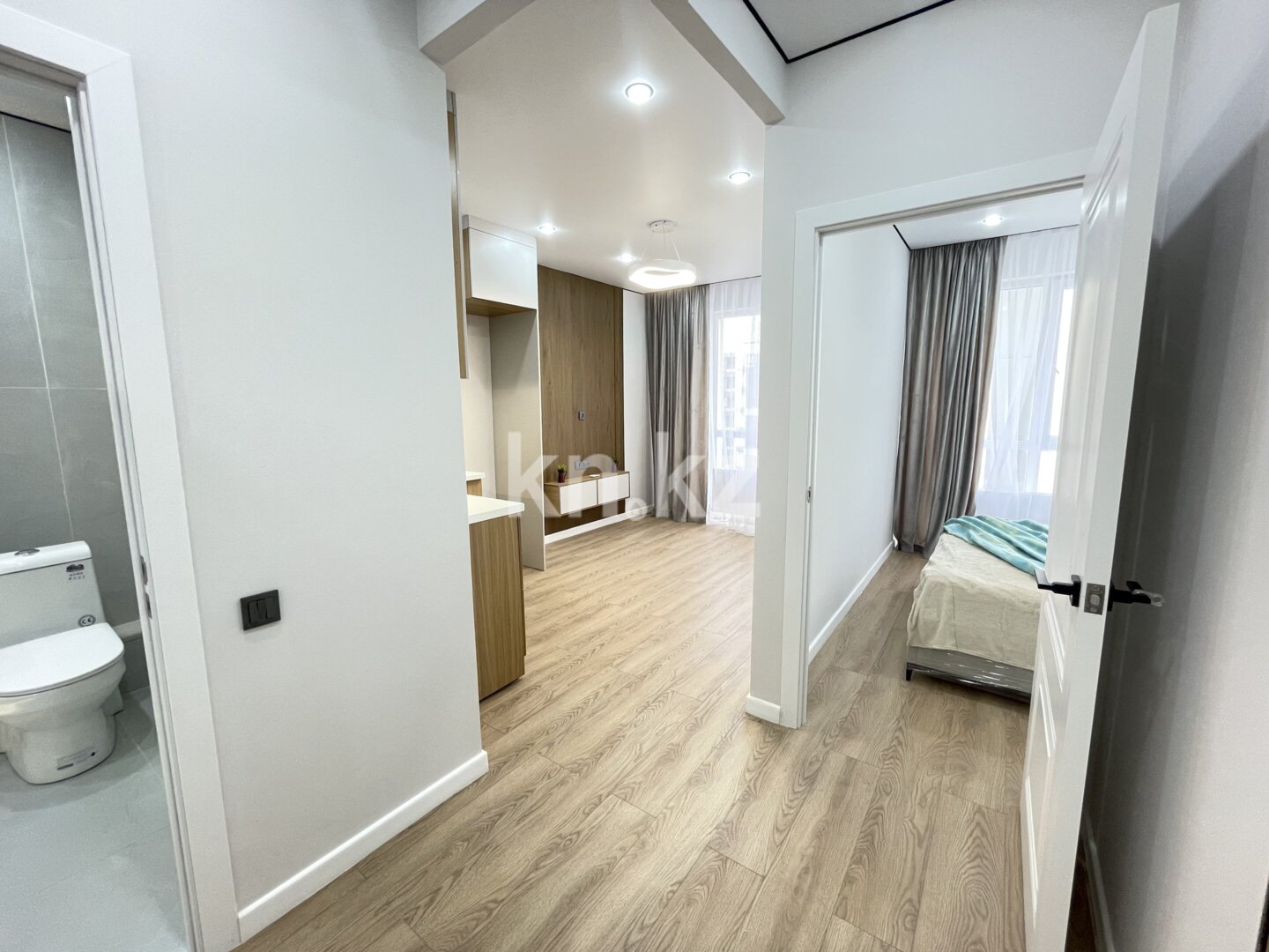 Продажа 2-комнатной квартиры, 37 м² в Алматы - фото 12