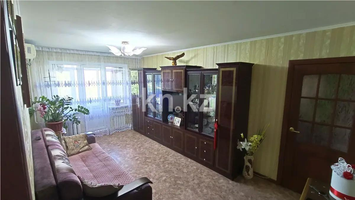 Продажа 3-комнатной квартиры, 58 м², ул. Желтоксан, дом  32/1 - Продажа  трехкомнатных квартир в Астане без посредников фото 1 из 4