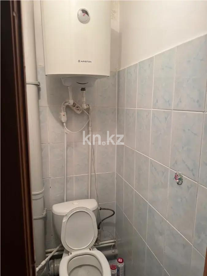 Продажа 2-комнатной квартиры, 58 м², мкр-н Голубые Пруды, дом  12 в Караганде - фото 4