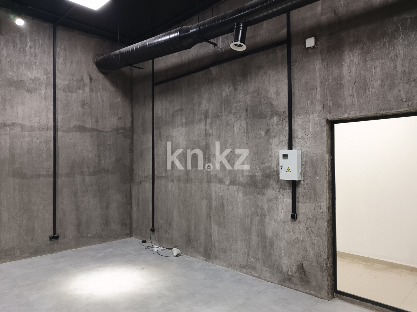 Аренда , 30 м², ул. Скрябина, дом  28/3 - ул.Крылова угол пр.Райымбека - Аренда жилой и коммерческой недвижимости в Алматы фото 3 из 5