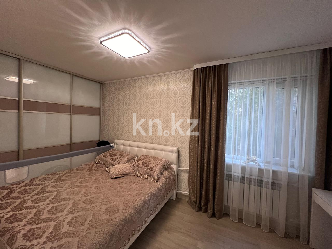 Продажа 3-комнатной квартиры, 83 м², ул. Дюсембекова, дом  35 в Караганде - фото 4