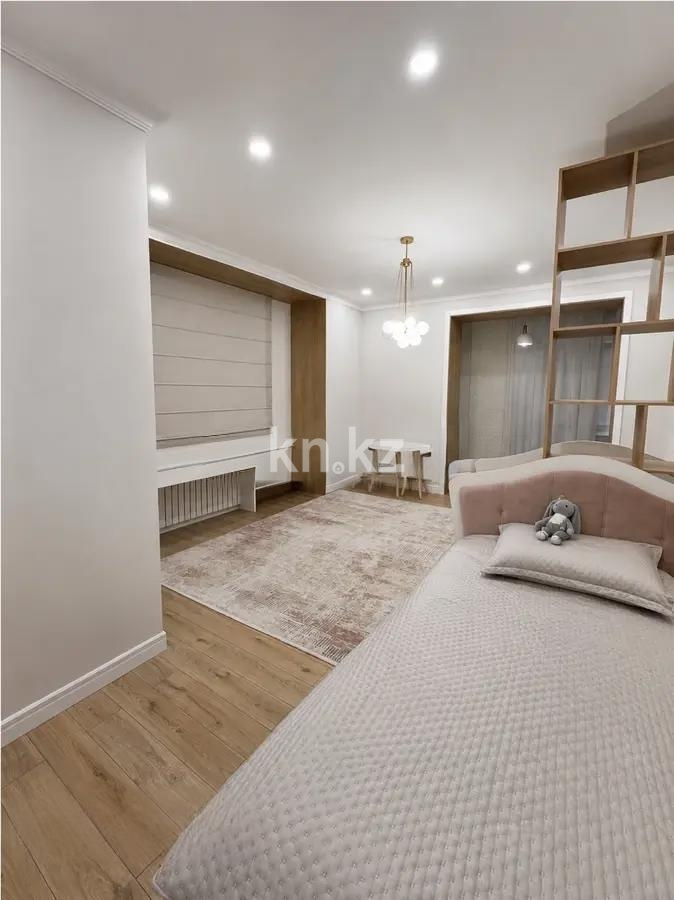 Продажа 4-комнатной квартиры, 190 м² в Астане - фото 4