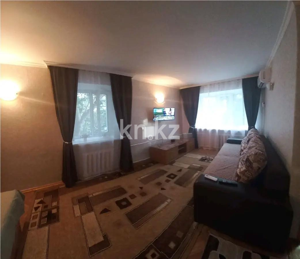 Продажа 1-комнатной квартиры, 32 м², ул. Лободы, дом  32 - Продажа  однокомнатных квартир в Караганде без посредников фото 1 из 4