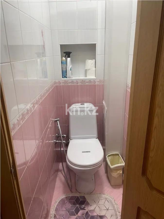 Продажа 3-комнатной квартиры, 58 м², ул. Тургута Озала, дом  242 в Алматы - фото 9