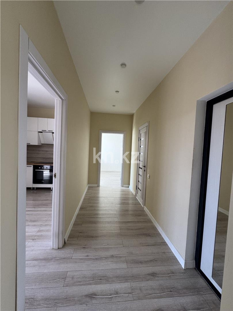 Продажа 2-комнатной квартиры, 63 м², ул. Муканова в Караганде - фото 10