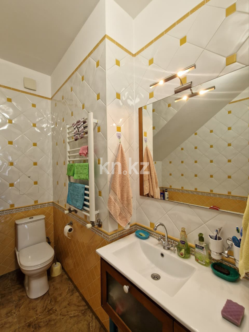 Продажа 5-комнатного дома, 140 м², ул. Кулболды - Продажа квартир в Казахстане фото 16 из 40