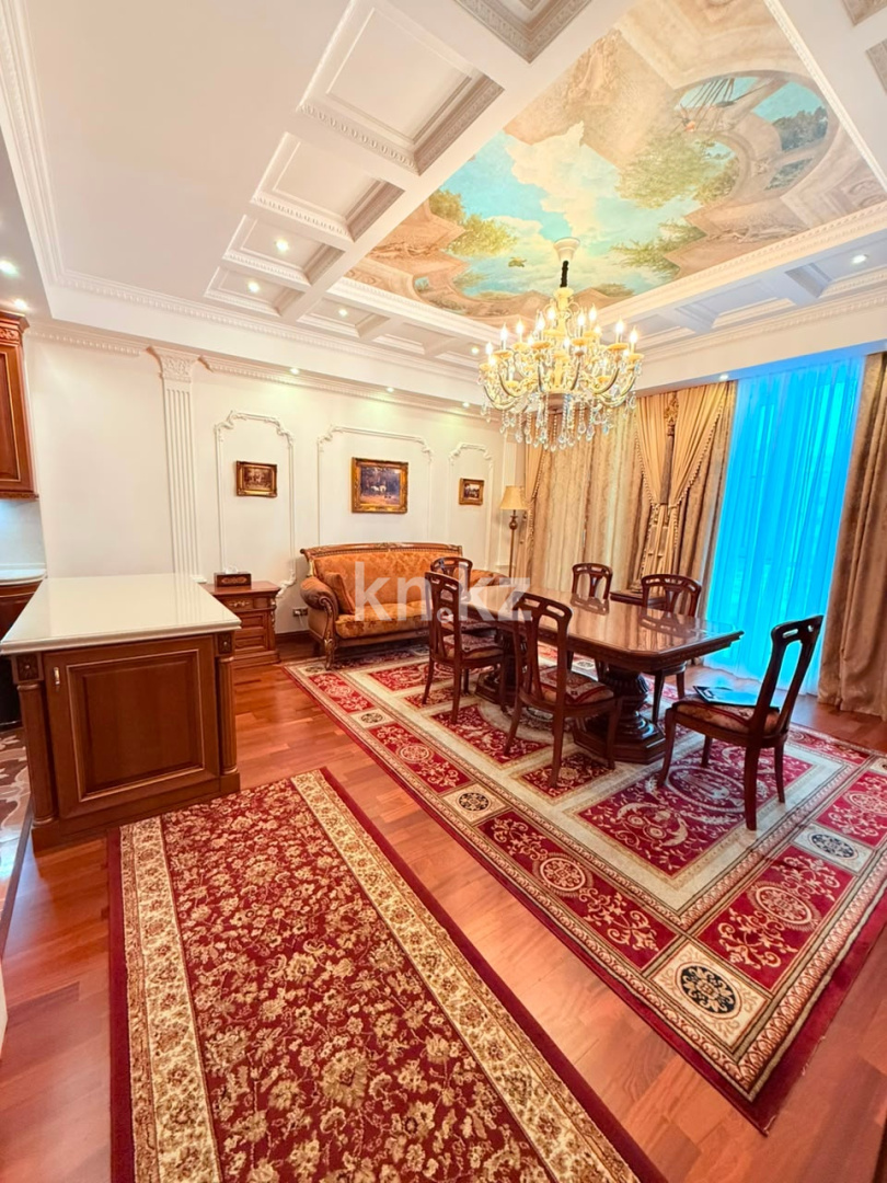 Продажа 5-комнатной квартиры, 300 м² - Продажа пятикомнатных и более квартир в Астане фото 8 из 40