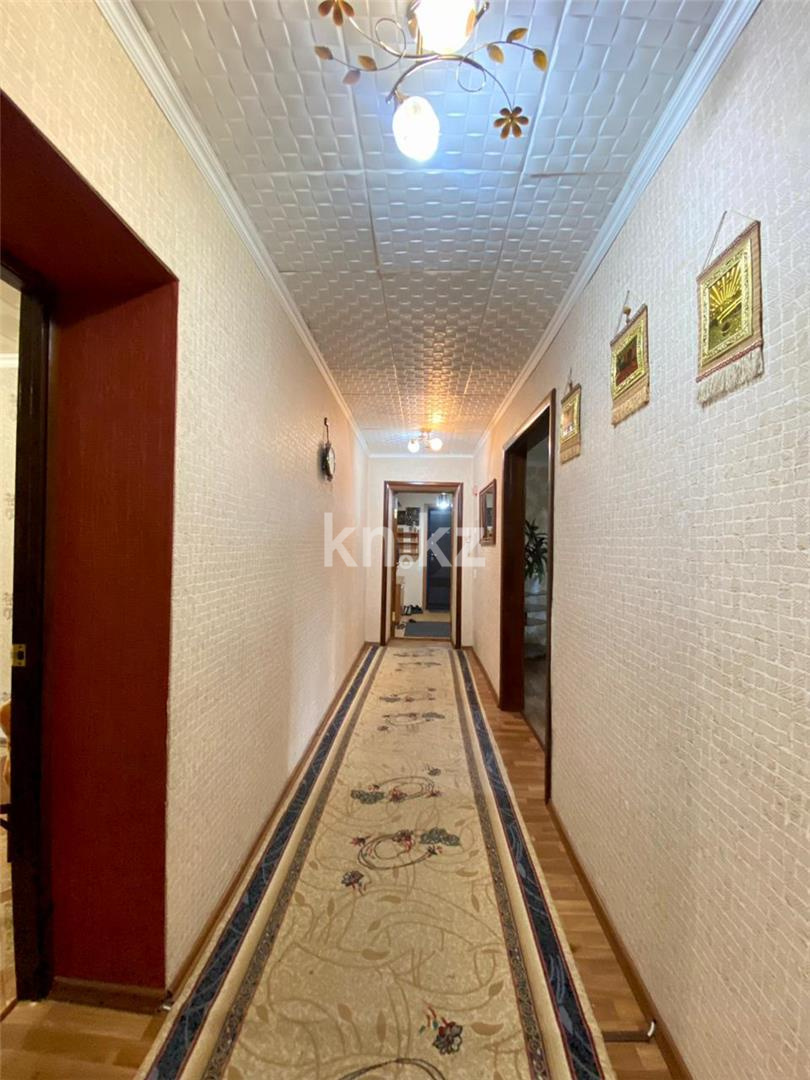 Продажа 3-комнатной квартиры, 63 м², ул. Керамическая, дом  82а в Караганде - фото 13