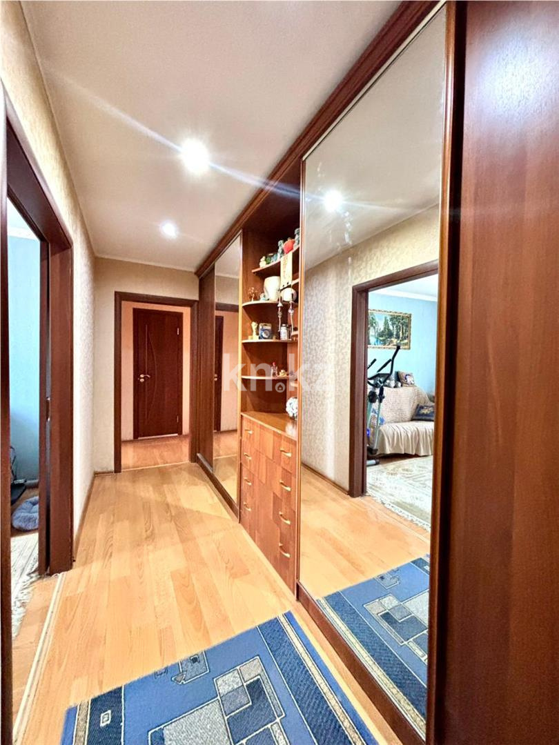 Продажа 4-комнатной квартиры, 78 м² - Недвижимость в Караганде фото 15 из 18