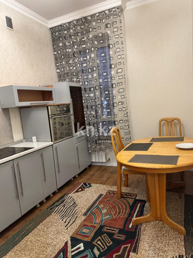 Аренда 1-комнатной квартиры, 43 м² - Аренда квартир помесячно в Казахстане фото 1 из 8