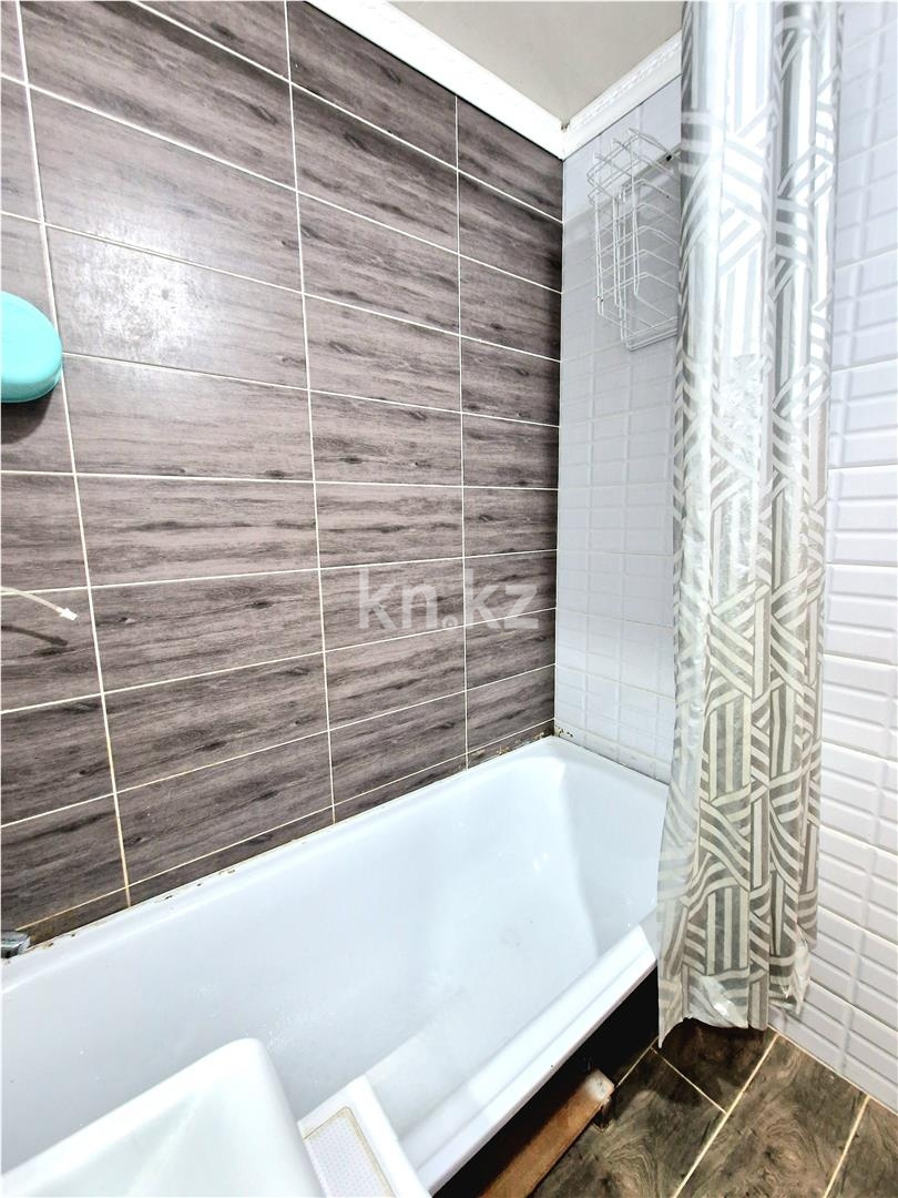 Продажа 3-комнатной квартиры, 58 м² - Продажа квартир в кирпичном доме в Караганде фото 9 из 12