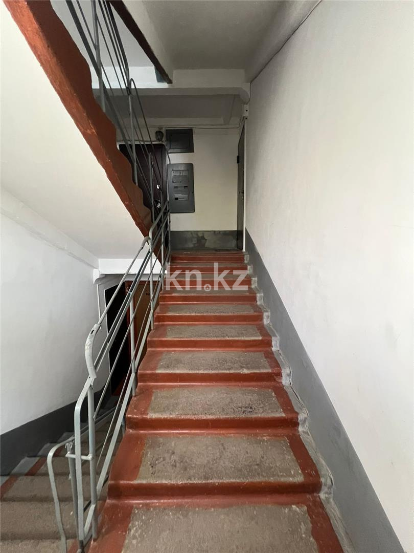 Продажа 3-комнатной квартиры, 62 м², пр. Республики, дом  28 - Продажа  трехкомнатных квартир в Караганде фото 16 из 17