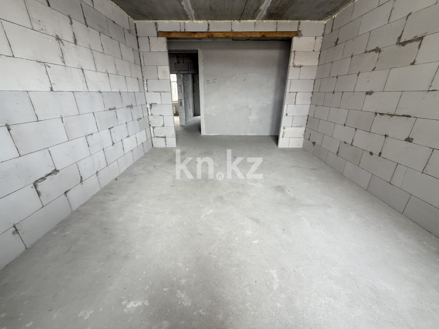 Продажа 4-комнатной квартиры, 110 м² - Продажа четырехкомнатных квартир в Казахстане - страница 3 фото 3 из 36