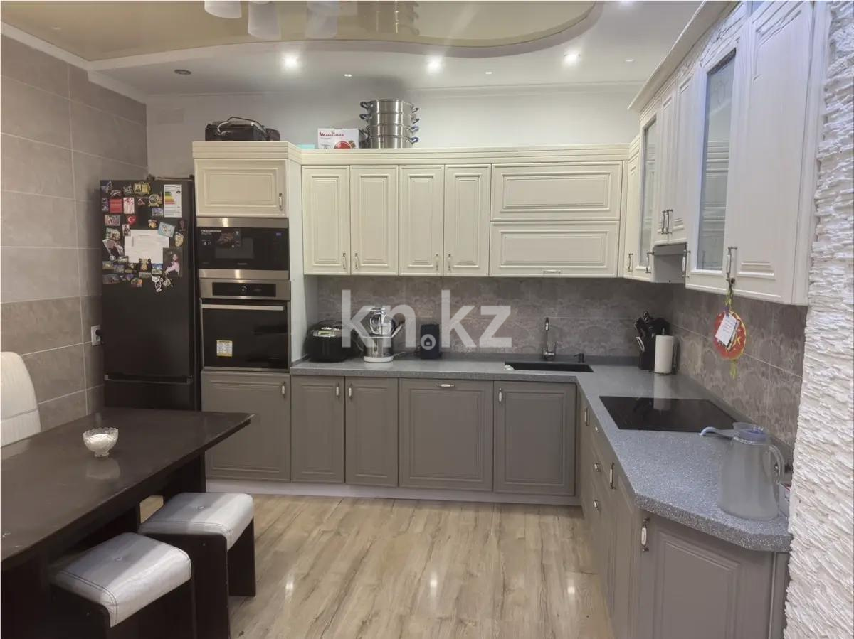 Продажа 3-комнатной квартиры, 85 м², ул. Ержанова, дом  18/6 - Продажа квартир в Караганде фото 3 из 5