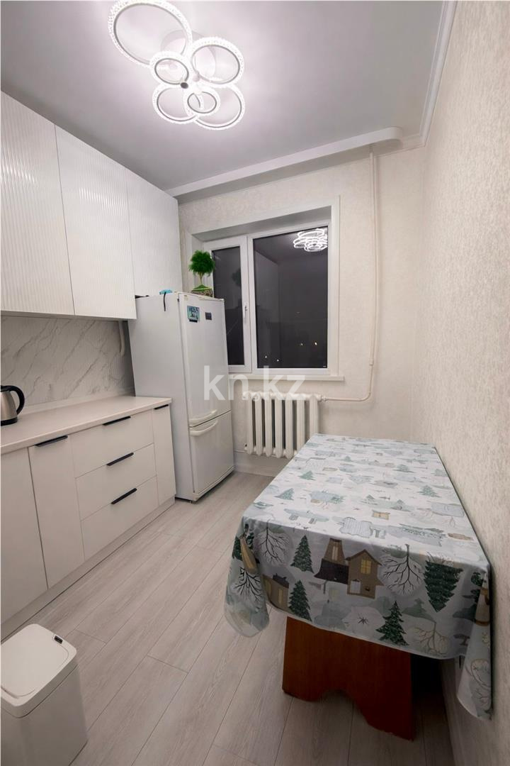 Продажа 2-комнатной квартиры, 43 м² - Продажа квартир в Караганде - страница 2 фото 11 из 14