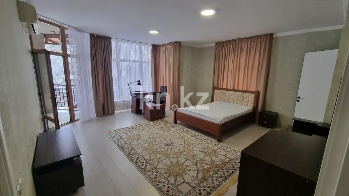 Продажа 4-комнатной квартиры, 208 м² - Продажа четырехкомнатных квартир от собственников в Алматы фото 2 из 7