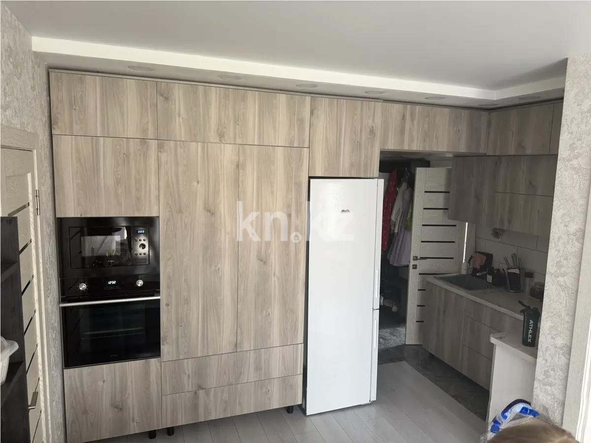 Продажа 3-комнатной квартиры, 60 м², пр. Сейфуллина, дом  51 - Продажа квартир в Алматы фото 2 из 2