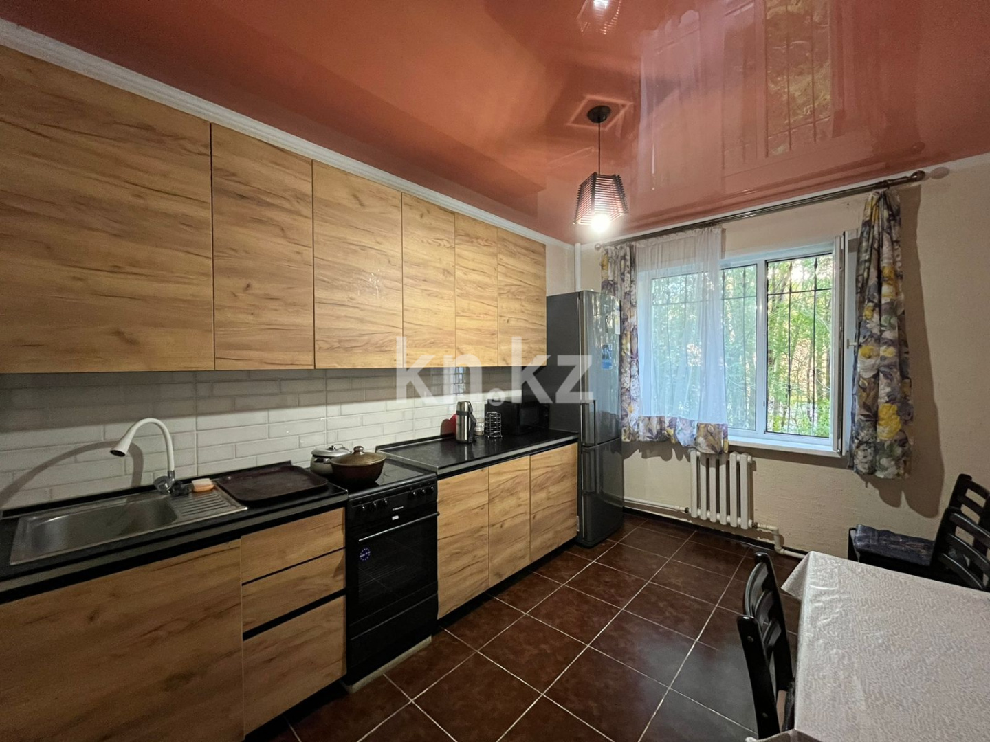 Продажа 2-комнатной квартиры, 65 м² в Караганде
