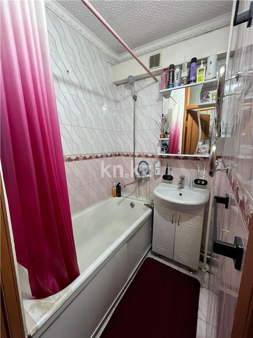 Продажа 4-комнатной квартиры, 62 м² в Караганде - фото 13