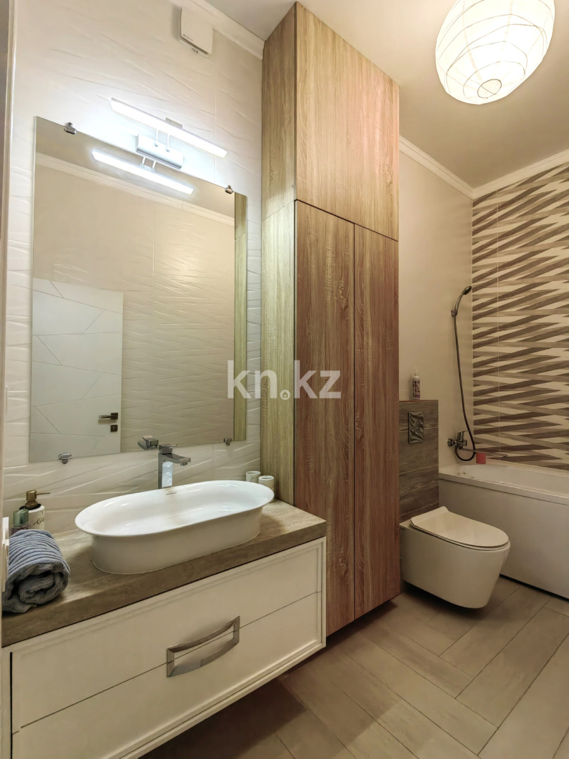 Продажа 4-комнатной квартиры, 138 м², ул. Таттимбета, дом  3/14 - Продажа  четырехкомнатных квартир в Караганде фото 31 из 40