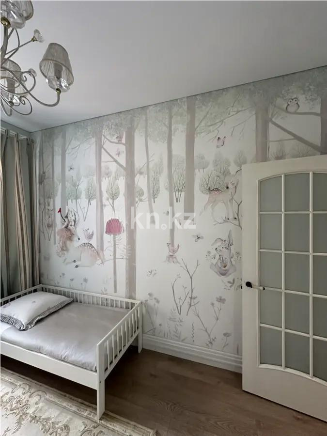 Продажа 4-комнатной квартиры, 90 м², ул. Дюсембекова, дом  44/2 - Продажа  четырехкомнатных квартир в Караганде фото 4 из 8