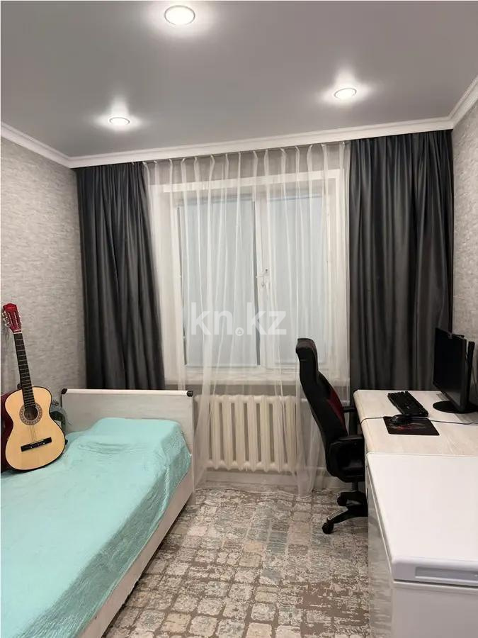 Продажа 4-комнатной квартиры, 80 м², ул. Карла Маркса, дом  3 - Продажа  четырехкомнатных квартир в Караганде фото 4 из 8