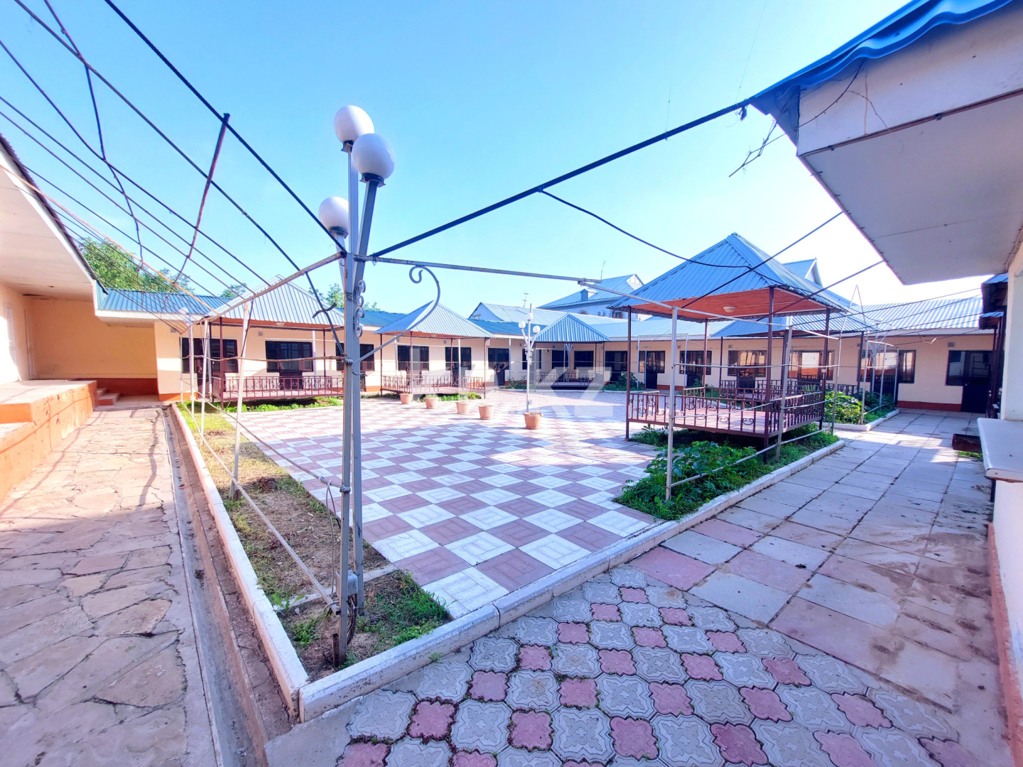 Продажа , 700 м², ул. Аль-Фараби, дом  1111 - Продажа офисных и торговых помещений в Шымкенте фото 4 из 31