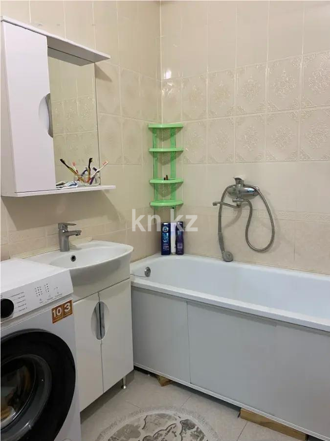 Продажа 2-комнатной квартиры, 54 м², ул. Сауран, дом  4 в Астане - фото 5