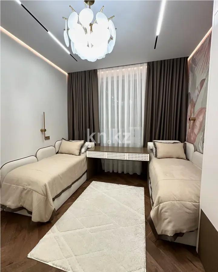 Продажа 3-комнатной квартиры, 90 м², ул. Сыганак, дом  24 - Продажа квартир в Астане фото 2 из 5