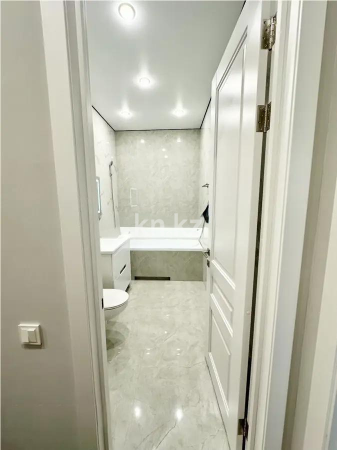 Продажа 2-комнатной квартиры, 55 м², ул. Керей, Жанибек хандар, дом  42 в Астане - фото 3