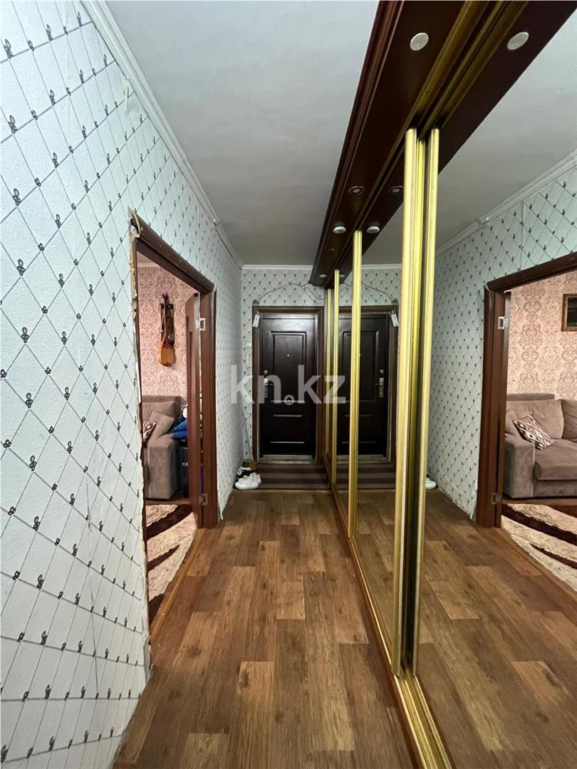 Продажа 4-комнатной квартиры, 77 м², ул. Карла Маркса - Продажа квартир в Караганде фото 13 из 14