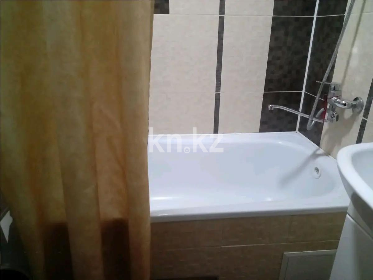 Продажа 2-комнатной квартиры, 50 м², ул. Карла Маркса, дом  5 в Караганде - фото 4