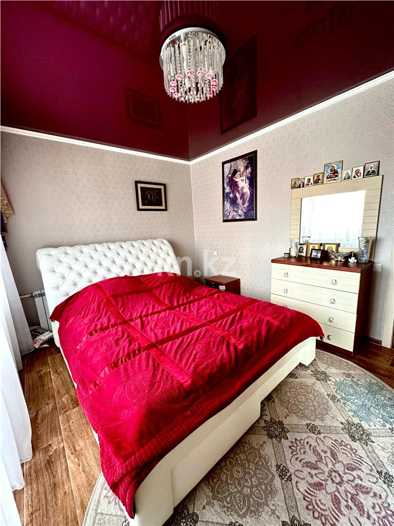 Продажа 4-комнатной квартиры, 77 м², пр. Республики в Темиртау - фото 4