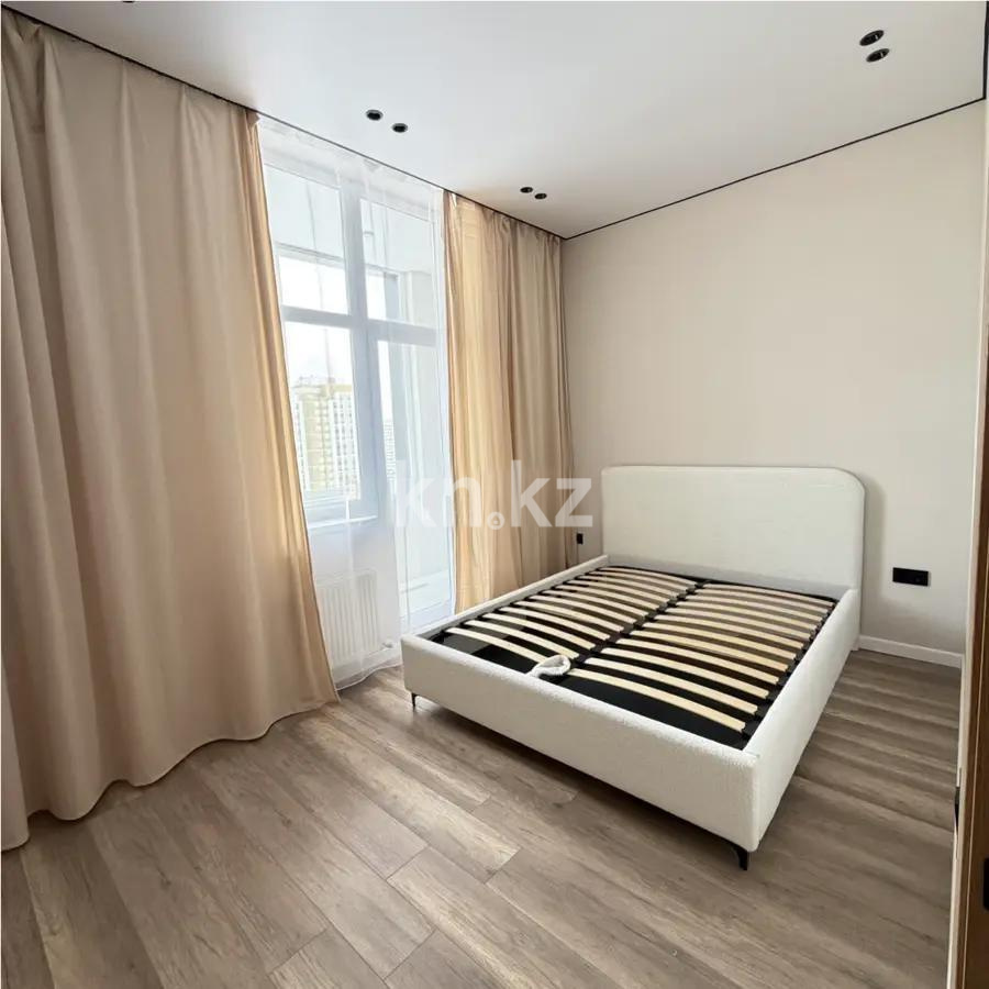 Продажа 2-комнатной квартиры, 42 м² - Продажа зданий в Усть-Каменогорске фото 2 из 3