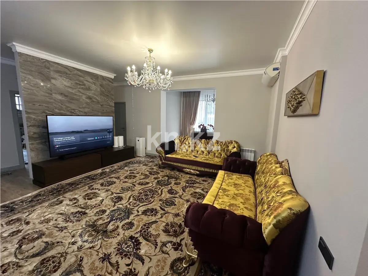 Продажа 4-комнатной квартиры, 145 м², мкр-н Самал-3, дом  15 - Продажа квартир в Алматы с фото фото 1 из 6