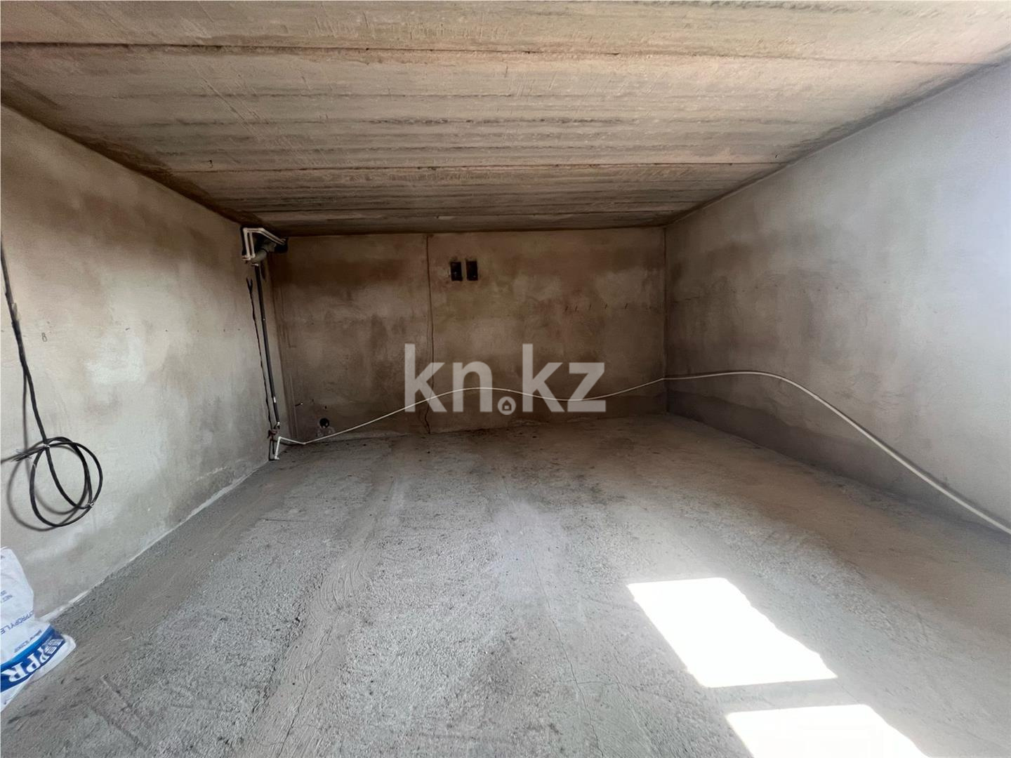 Продажа , 82 м², ул. Университетская, дом  28/19 - Продажа офисных и торговых помещений в Караганде фото 4 из 14