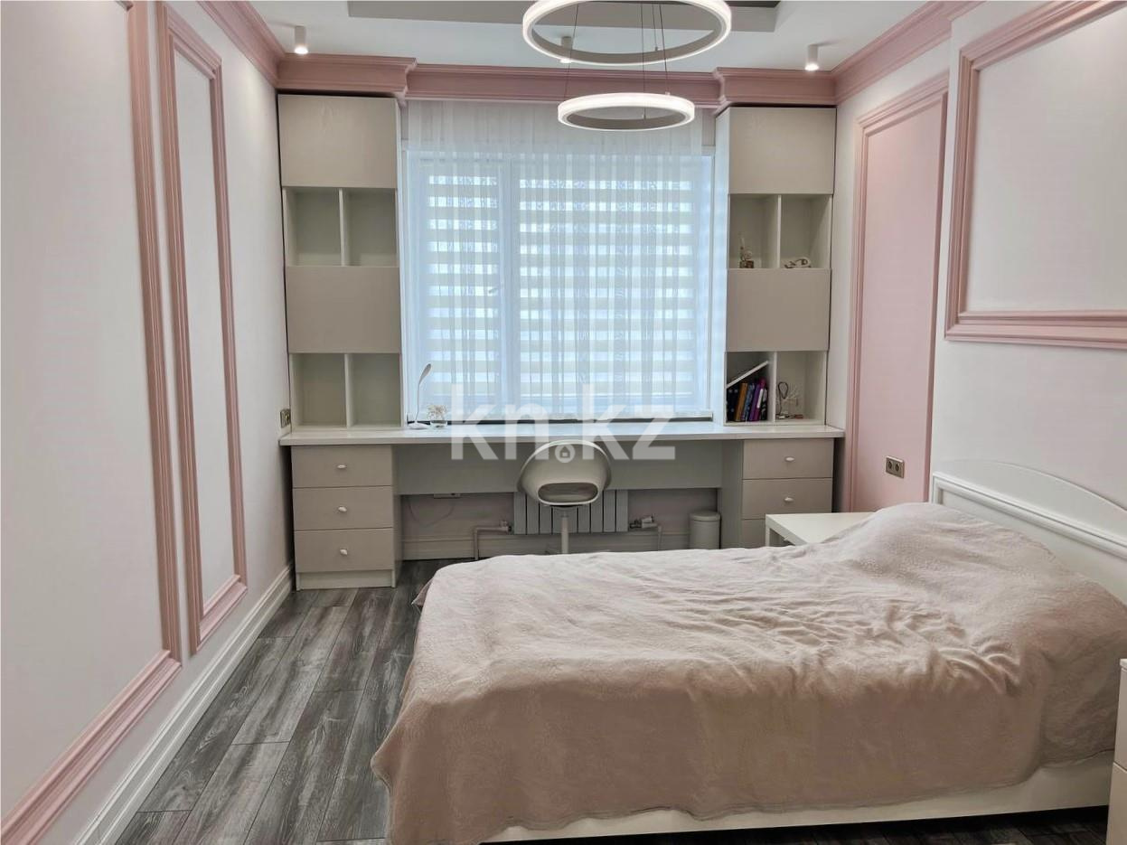 Продажа 4-комнатной квартиры, 107 м², пр. Шахтеров - Продажа  четырехкомнатных квартир в Караганде фото 12 из 40