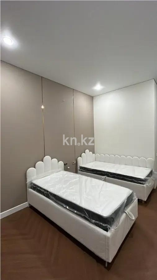 Продажа 3-комнатной квартиры, 99 м², пр. Туран, дом  52/2 в Астане - фото 2