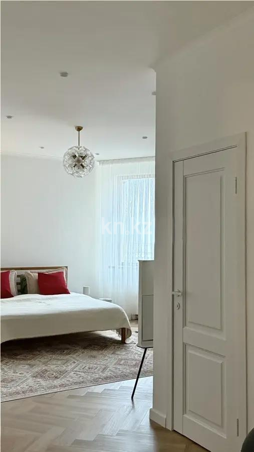 Продажа 3-комнатной квартиры, 138.4 м², пр. Женис, дом  1 - Продажа  трехкомнатных квартир в Астане с фото фото 2 из 5