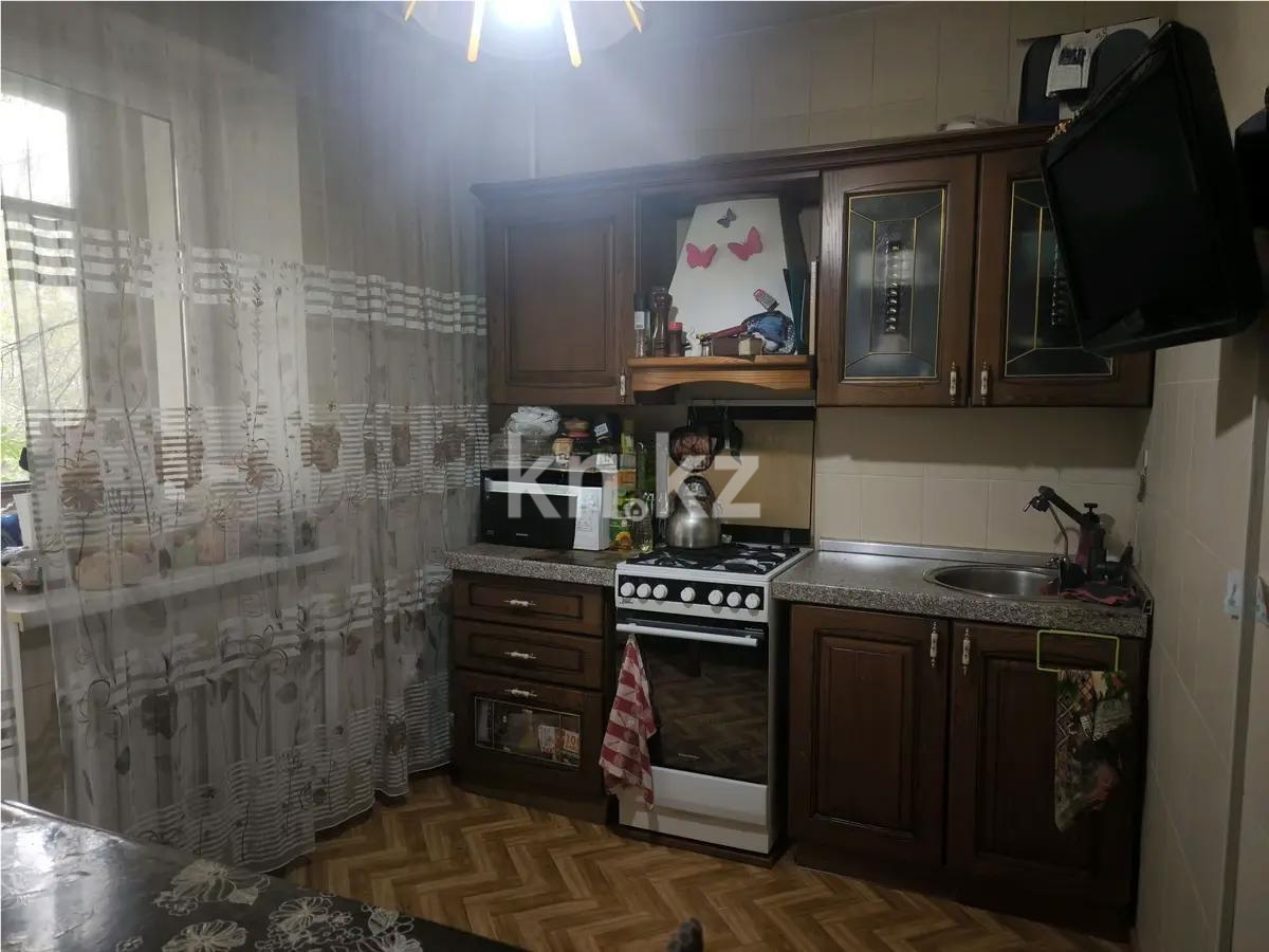 Продажа 3-комнатной квартиры, 71 м², пр. Абая, дом  107/3 в Алматы - фото 4