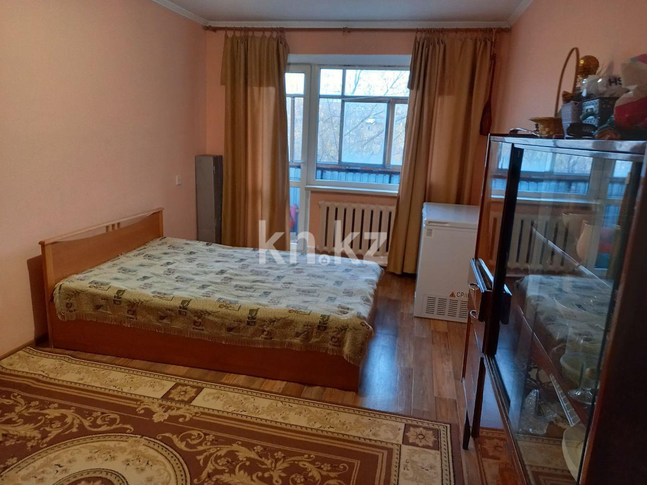 Продажа 3-комнатной квартиры, 62 м², пр. Строителей - Продажа  трехкомнатных квартир в Караганде фото 5 из 21